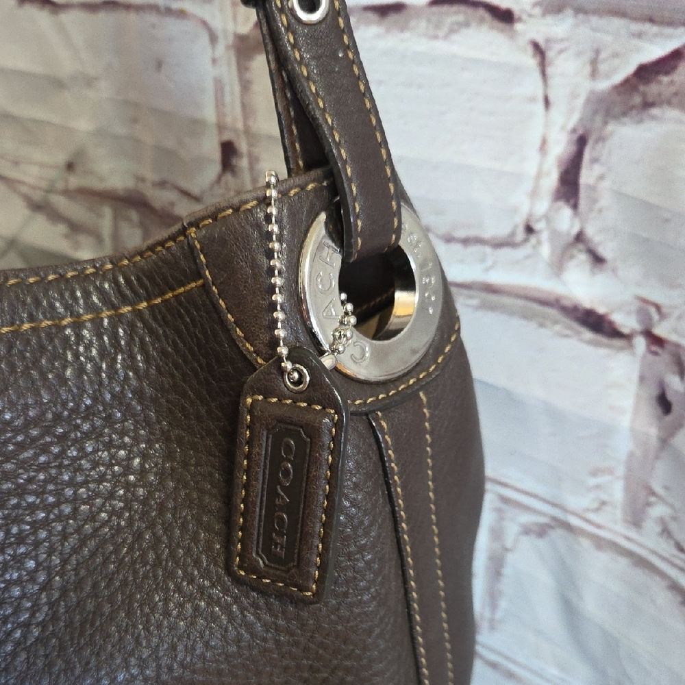 Vintage Coach 5715 Brown HOBO Shoulder Bag Genuine Pebbled Leather - Picture 4 of 12